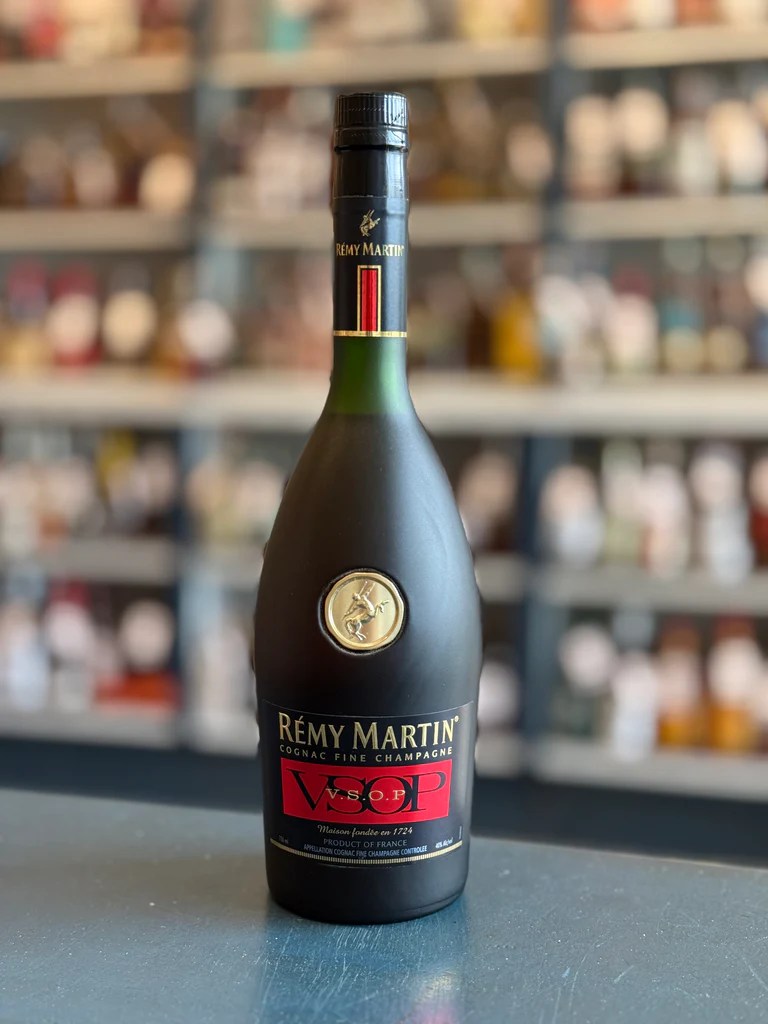 FullSizeRender_fcc9ef4a-0b2d-48ae-b7db-b6cfea201891_1024x1024 Rémy Martin